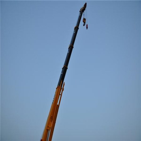 Kato mobile crane 55TON 